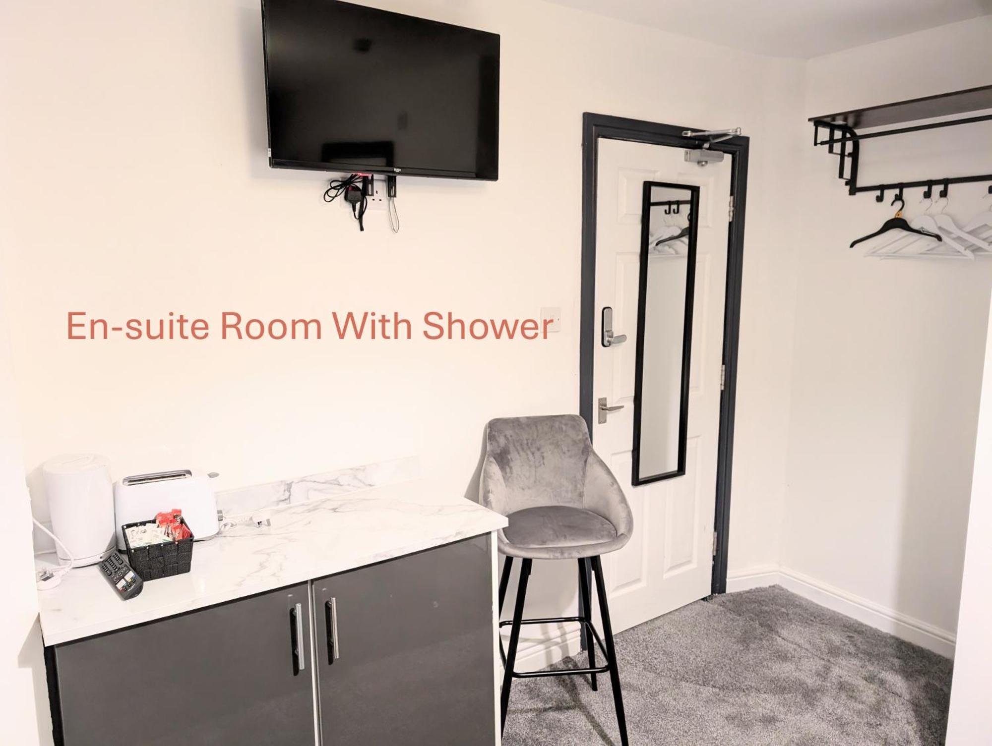 Blok 3 -Jacuzzi Suites, Apartment & Ensuite Rooms Blackpool Exterior foto